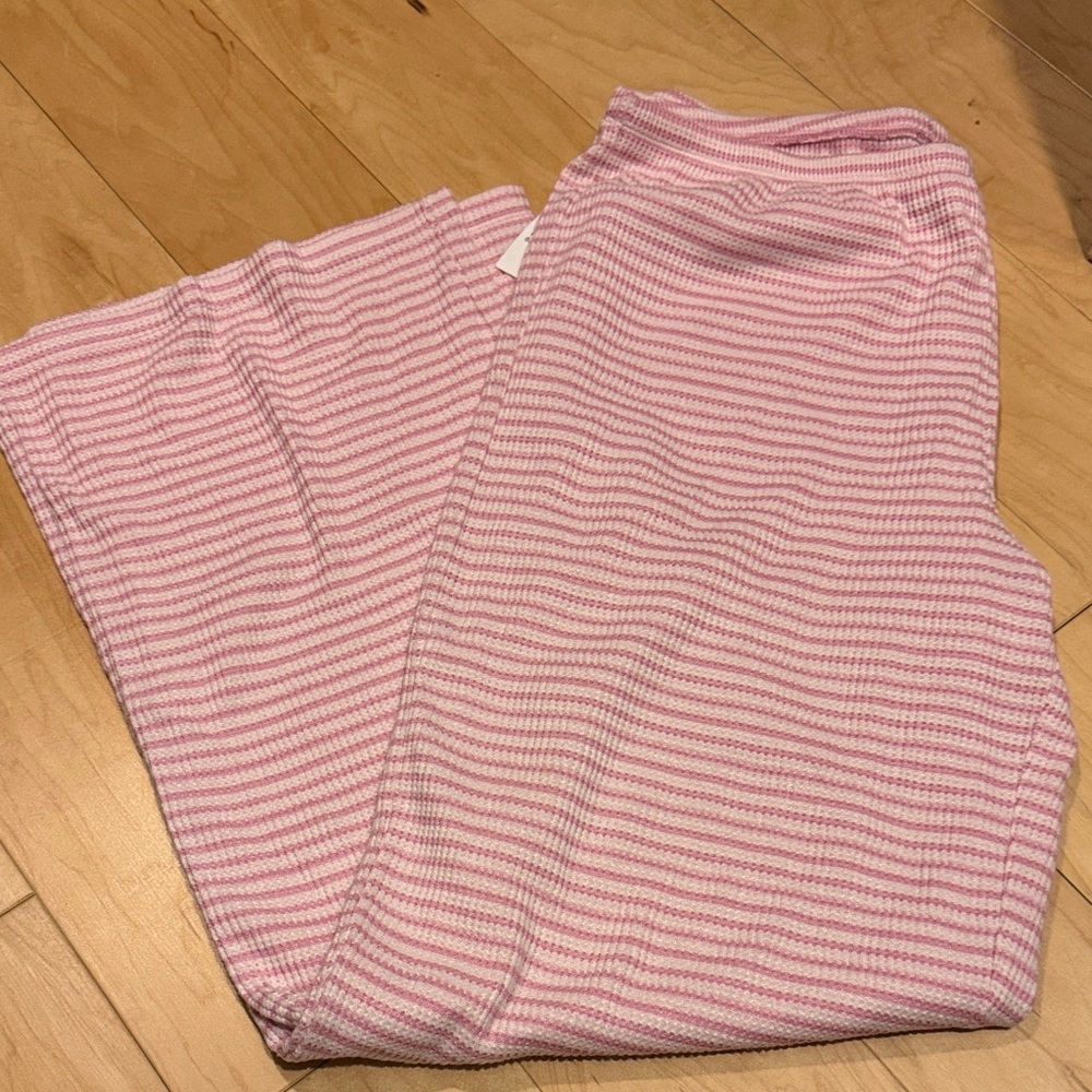 Abound Pink and White Striped Lounge Set - Picture 4 of 6